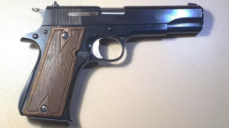 Vendo una de mis armas preferidas (todas lo son) para hacer un hueco que necesito en la licencia.

Es 00