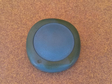 se vende mina antipersonal de señalización, de instrucción, completamente inerte.
50€ + portes. Rebajado 00