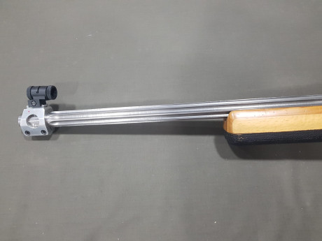 Vendo Unique T3000 rifle modular (cañones intercambiables) en cal 6,5x55se por falta de uso por 1500€.
Saludos. 32