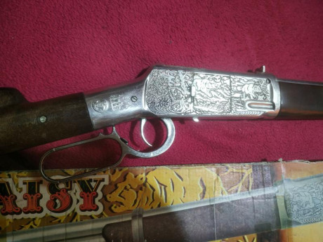 Vendo rifle winchester DAISY 
Juguete muy cotizado 
El martillo percutor no está 
Para colección 
También 02