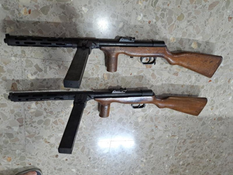 Vendo 2 subfusiles MP-35 CORUÑA ESPAÑOL DE POSGUERRA...con sus cargadores incluidos. 

Tienen la unitilizacion 00