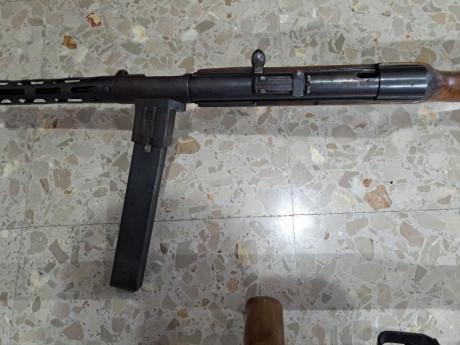 Vendo 2 subfusiles MP-35 CORUÑA ESPAÑOL DE POSGUERRA...con sus cargadores incluidos. 

Tienen la unitilizacion 11