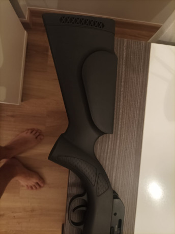 Hola.

Un amigo que no tiene cuenta en armas me pide que le ponga este anuncio.  Yo solo lo pongo.  Para 20