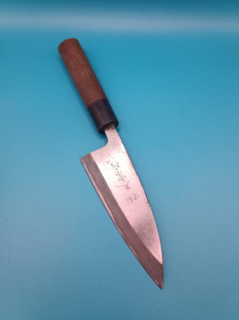 Pongo a la venta este cuchillo de cocina Deba:
Importado de Japón.
Firmado 正宗作　"Hecho por Masamune"
Forjado 02