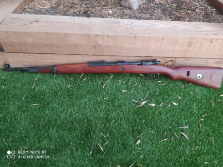   Buenas noches

Pongo en venta un Mauser modelo 98K en calibre 8x57IS.

Se trata de un Preduzece 44, 01