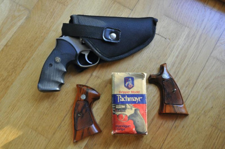 Vendo Revólver por dejar el Tiro Olímpico.

- Marca: Smith & Wesson
- Modelo: 686  - 4”  Inoxidable 00