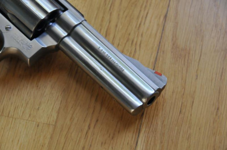 Vendo Revólver por dejar el Tiro Olímpico.

- Marca: Smith & Wesson
- Modelo: 686  - 4”  Inoxidable 31