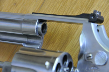 Vendo Revólver por dejar el Tiro Olímpico.

- Marca: Smith & Wesson
- Modelo: 686  - 4”  Inoxidable 51