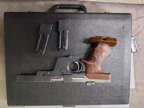 Vendo Walther GSP Cal.32 con dos cargadores y maletín. Cachas medianas. Funciona perfectamente.
Precio 02