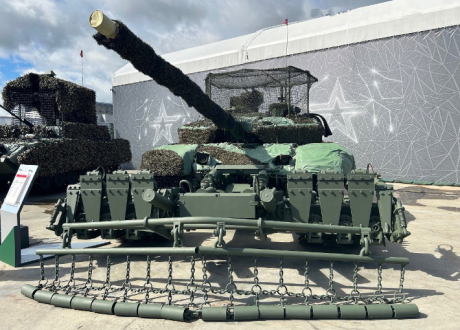 Saludos, carristas.

En la reciente feria Eurosatory 2022 han habido varias novedades en el tema de los 01