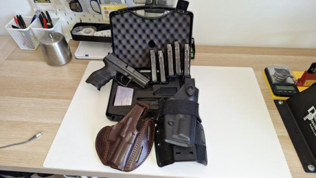 Muy buenas. 
Cambio pistola HK P-30 en perfecto estado por carabina S&W MP15-22,  que esté preparada 00