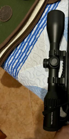 Buenas de nuevo, vende este visor que compré hace 1 año y lo quiero vender. Está impoluto, lo entrego 01