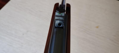 Pues eso, prácticamente nueva, con visor indestructible Leapers 3-9x40 y monturas monopieza 
Pido 250e 10