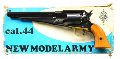 Hola, me llamo Arnau y me inicio en el mundo de la polvora negra con santa barbara new army 1858.
Saludos 42