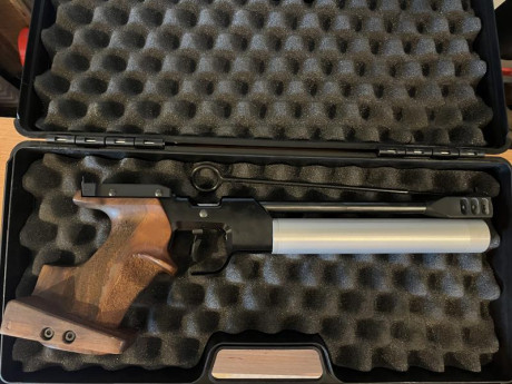 Vendo pistola Tau BRNO CZ,
 calibre 4,5 mm
Tiro a Tiro
Empuñadura original anatomica
Tiene selector para 00