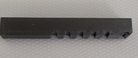 Hola,

Los que tenéis o habéis tenido una la Steyr LP50 ya sabréis lo que vale un cargador de aluminio 52