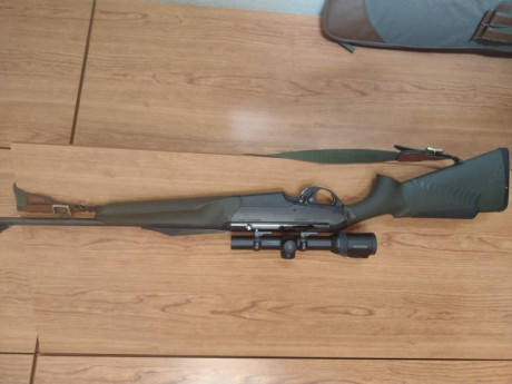 Rifle Benelli argo 300wm con monturas leupold QR ultrabajas ,culata antiretroseso y visor Swarovski z8ri 00