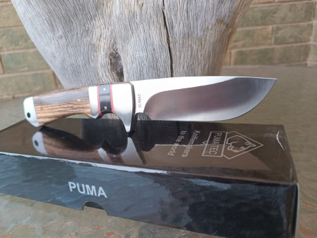 Hola vendo estos dos cuchillos de la casa PUMA TEC.
Modelos 299610 y 161811.
Los compré en Filofiel hace 02