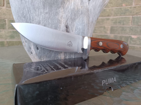 Hola vendo estos dos cuchillos de la casa PUMA TEC.
Modelos 299610 y 161811.
Los compré en Filofiel hace 01