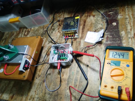 Hace tiempo que estoy planteándome el empezar a fundir y hacer mis propios proyectiles, en vista de lo 20