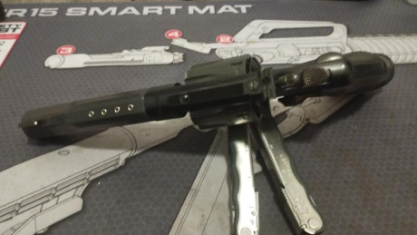 No interesan cambios.
Vendo revolver Perfomance Center R8 en muy buen estado.
Tambor de 8 disparos  y 60