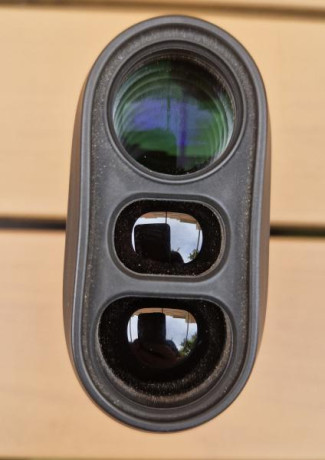 Hola, vendo medidor de distancia Nikon Aculon 6x20 con su correspondiente funda para el cinturón. Muy 11