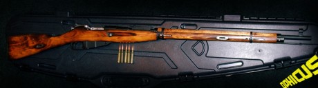 El Mosin-Nagant ..
es un rifle militar accionado por cerrojo, con cargador de cinco proyectiles, que 80