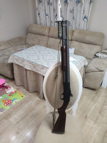 En perfecto estado, esta y la m7 son las únicas compatibles 100% con escopetas mossberg 590a1 y 590. Pieza 10