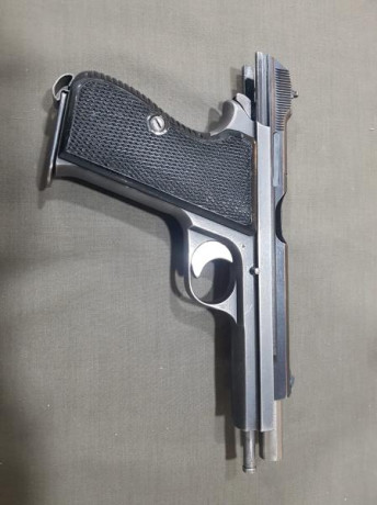 Hola, vendo estupenda Sig P210 en cal 9para de 5 pulgadas en perfecto estado por no darle uso por 1400€.
Guiada 02