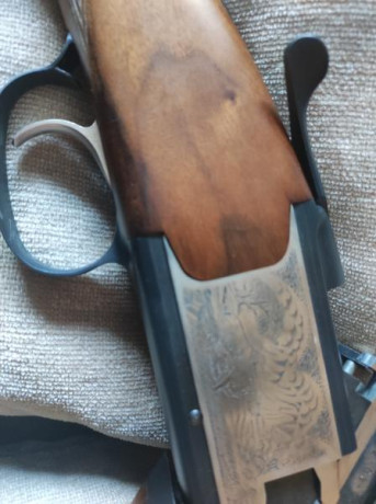 Se vende escopeta superpuesta Laurona Derby en perfecto estado, se puede comprobar. 

Tiene cañones ventilados, 02
