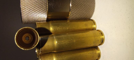 Vainas reconvertidas a 300 blackout de cero disparos. Nunca han sido disparadas. Sin marcajes de calibre. 02