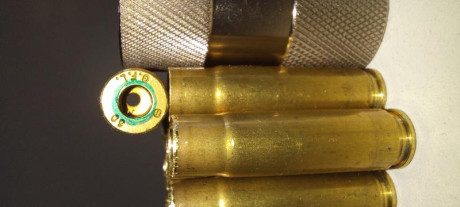 Vainas reconvertidas a 300 blackout de cero disparos. Nunca han sido disparadas. Sin marcajes de calibre. 01