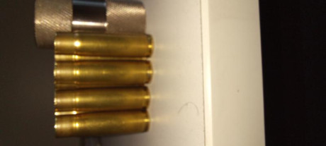 Vainas reconvertidas a 300 blackout de cero disparos. Nunca han sido disparadas. Sin marcajes de calibre. 00
