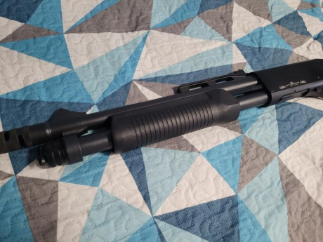 VENDO MI
 STINGER TACTICAL 250€ + PORTES
  TAMBIEN se podría estudiar cambio por un 22 cerrojo o tipo 00