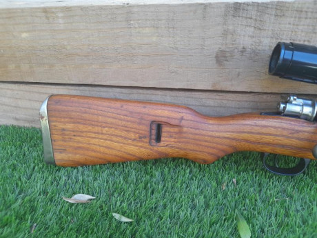  Buenas tardes

Pongo en venta un Mauser M48 en calibre 8x57IS en impecable estado de maderas, metales 12