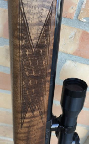 SE PUEDE CERRAR. RIFLE DE CERROJO STEYR MANNLINCHER.
MODELO L.
CAÑÓN PESADO. 
CALIBRE .243 Winchester. 30