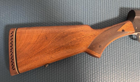 Buenas tardes, vendo repetidora BROWNING calibre 12, la vendo por no usar esta prácticamente nueva. 150 00