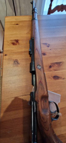 Un compañero vende un Mauser K98, esta en Vic por 850€, si al comprador le interesara, podria tratar los 01