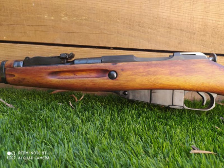 Buenas tardes

Pongo en venta un Mosin Nagant 91/30 en su calibre original 7,62x54R, fabricado en el arsenal 11