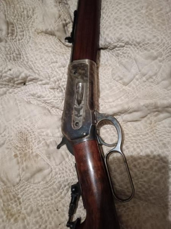 VENDIDO----Vendo rifle replica WINCHESTER calibre 45-70 Gov. Con cañón octogonal! Muy pocos tiros. Lleva 00