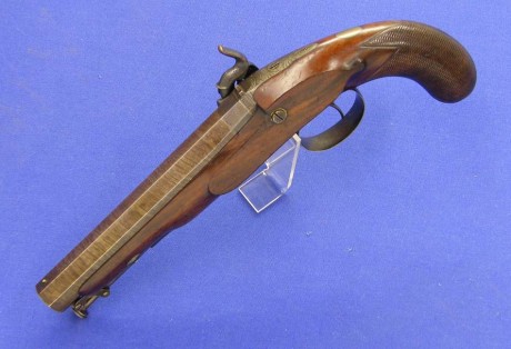 Voy a colocar unas fotos de un arma larga alemana de llave de mecha del siglo XVI. 02