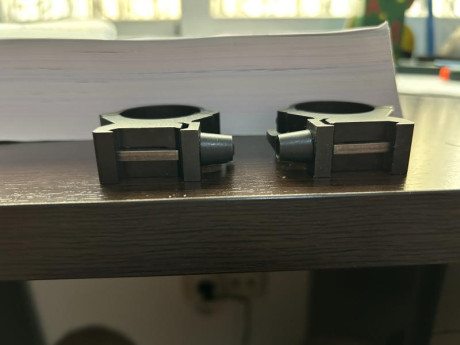 Me voy deshaciendo de material. Vendo anillas Leupold de 30mm altura media, desmontable para weaver o 02