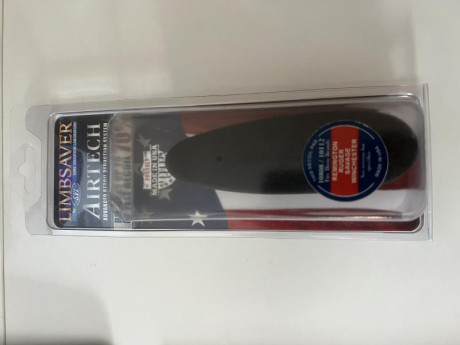 se vende cantonera de rifle totalmente nueva traida de estados unidos. Reduce hasta un 70% el retroceso. 02