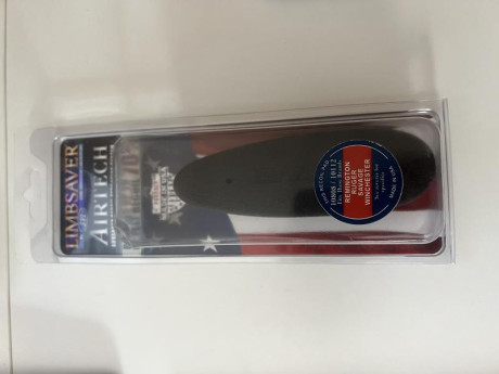 se vende cantonera de rifle totalmente nueva traida de estados unidos. Reduce hasta un 70% el retroceso. 01
