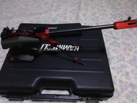 Hola. Vendo pistola libre hammerli fp 10 para competición a 50 metros. Tiene su maletín original al igual 60