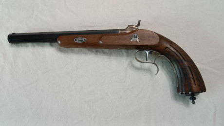 Buenas tardes.
Pongo a la venta una pistola de pistón de la  marca  Artax. Ideal para COMPETICION por 01