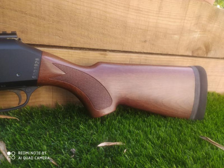  Buenas tardes

Pongo en venta una escopeta de corredera marca Fabarm modelo Sdass Wood. 

- Cañón Tribore 11