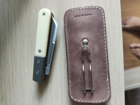 VENDIDA.-
Se vende navaja lionsteel beerlow micarta blanco hueso acero m390.
Estado nueva con caja.
115€ 10