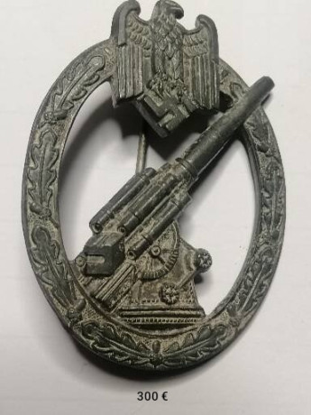 Vendo la siguientes medallas e insignias alemanas segunda guerra mundial, preferiblemente entrega en mano 10