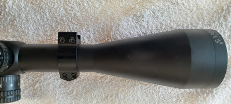 Vendo visor Nightforce modelo SHV 5-20×56 
Retícula moar iluminada, nivel y palanca para variar los aumentos. 130